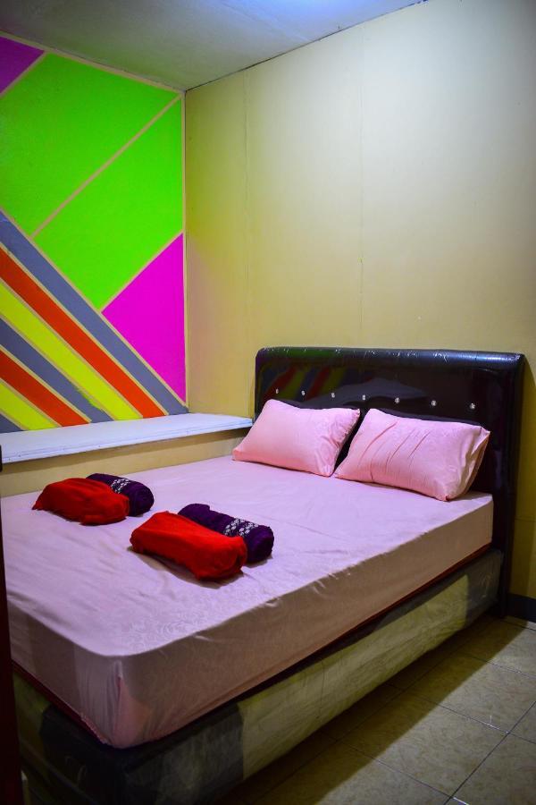 Simplycity Hostel Syariah Bandung Eksteriør billede