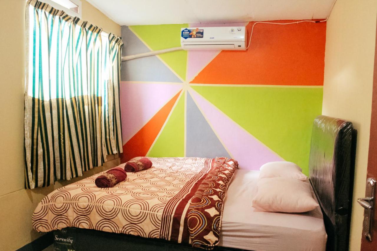 Simplycity Hostel Syariah Bandung Eksteriør billede