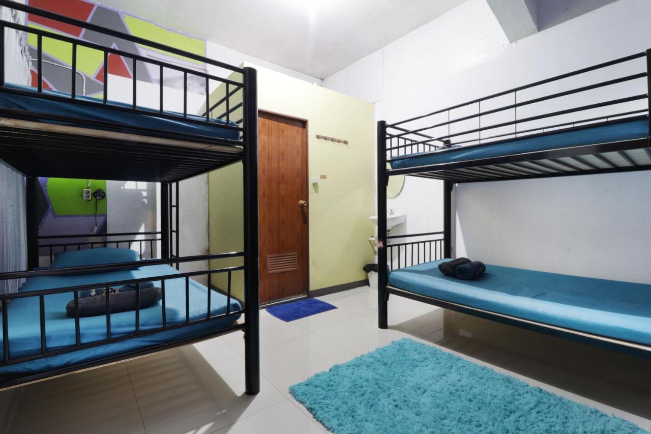 Simplycity Hostel Syariah Bandung Eksteriør billede